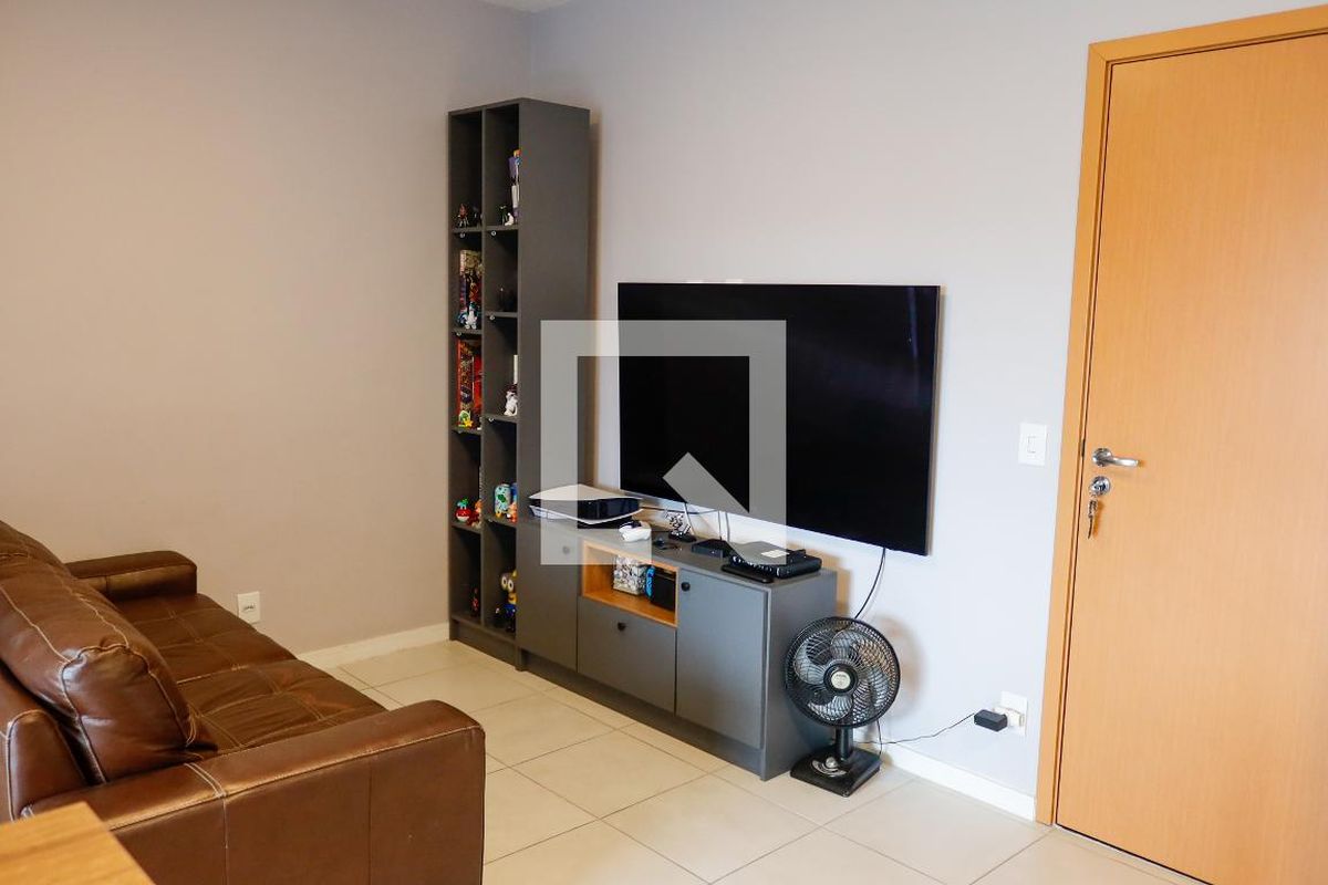 Apartamento, 2 quartos, 57 m² - Foto 2