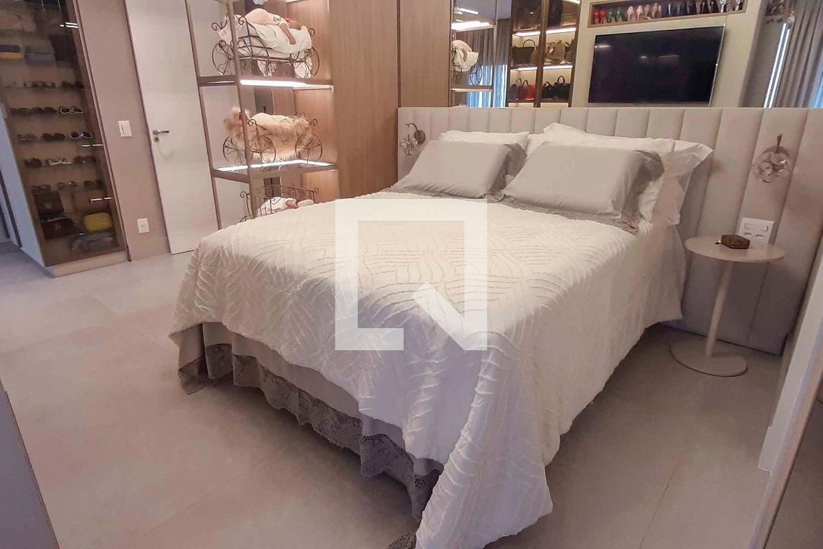 Apartamento, 3 quartos, 184 m² - Foto 42