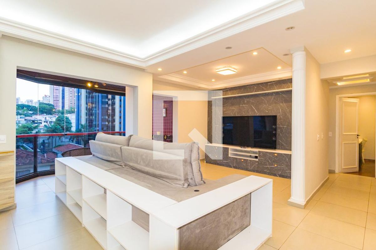 Apartamento, 3 quartos, 147 m² - Foto 1