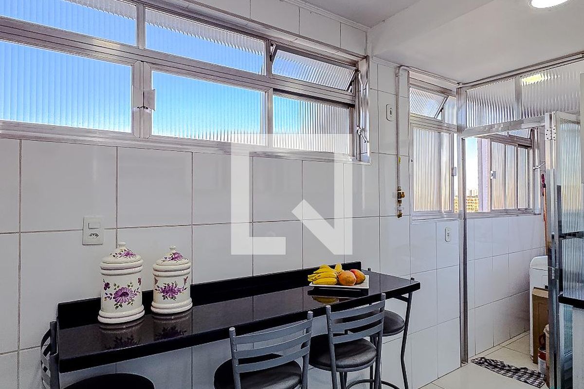 Apartamento, 2 quartos, 70 m² - Foto 21