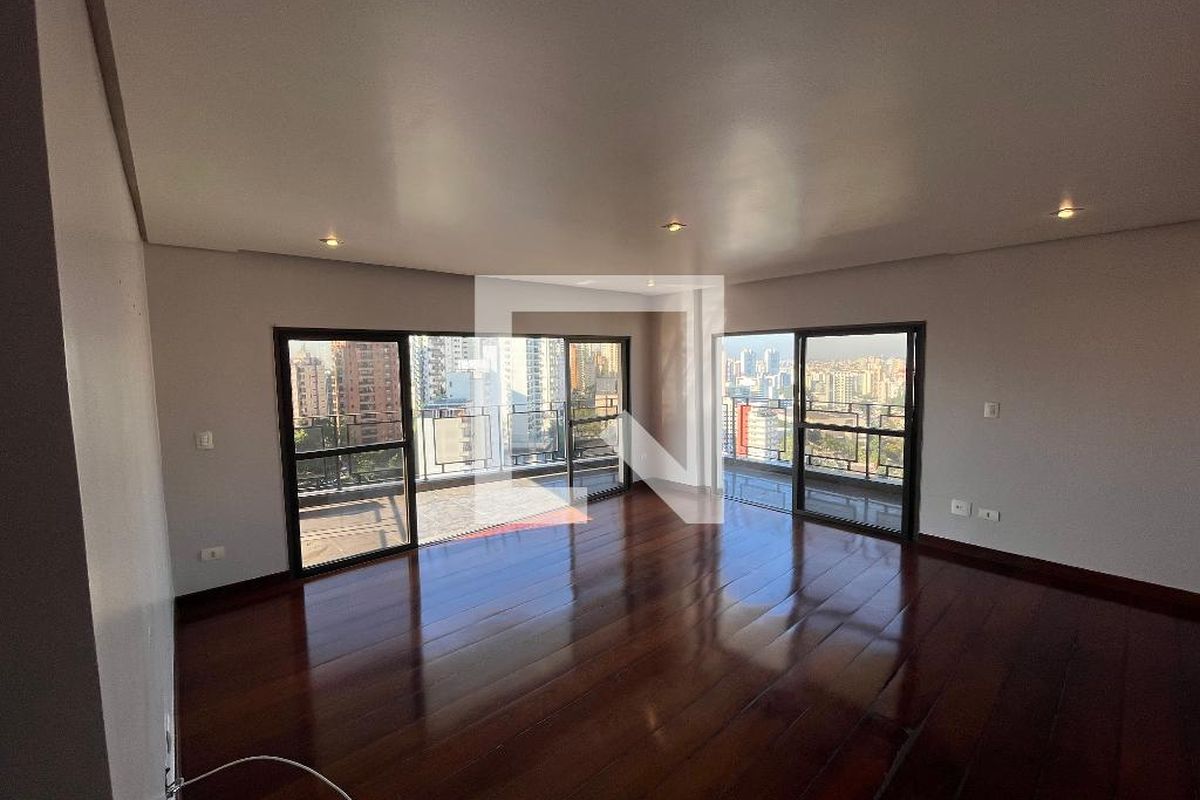 Apartamento, 4 quartos, 198 m² - Foto 1