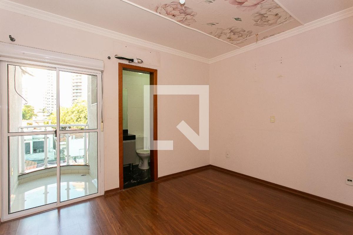 Casa, 3 quartos, 240 m² - Foto 14