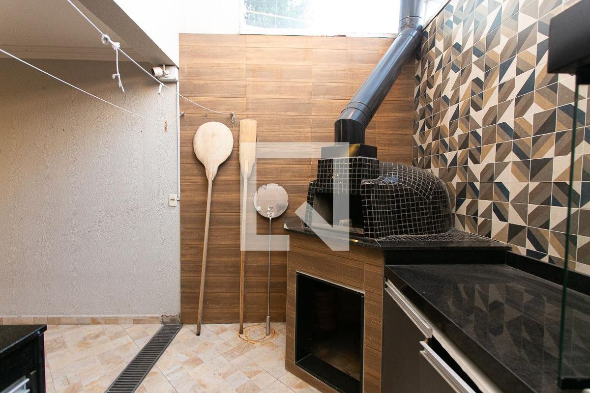 Casa, 3 quartos, 240 m² - Foto 48