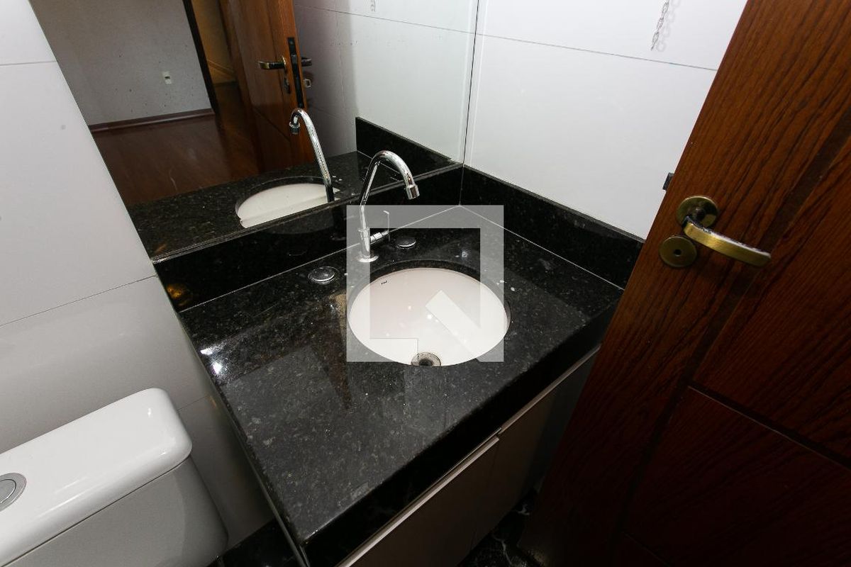 Casa, 3 quartos, 240 m² - Foto 38