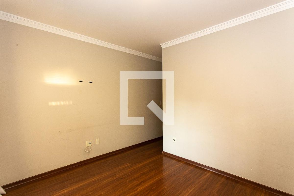 Casa, 3 quartos, 240 m² - Foto 12