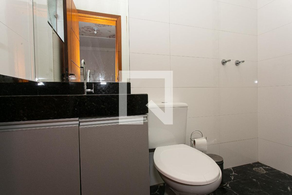 Casa, 3 quartos, 240 m² - Foto 32