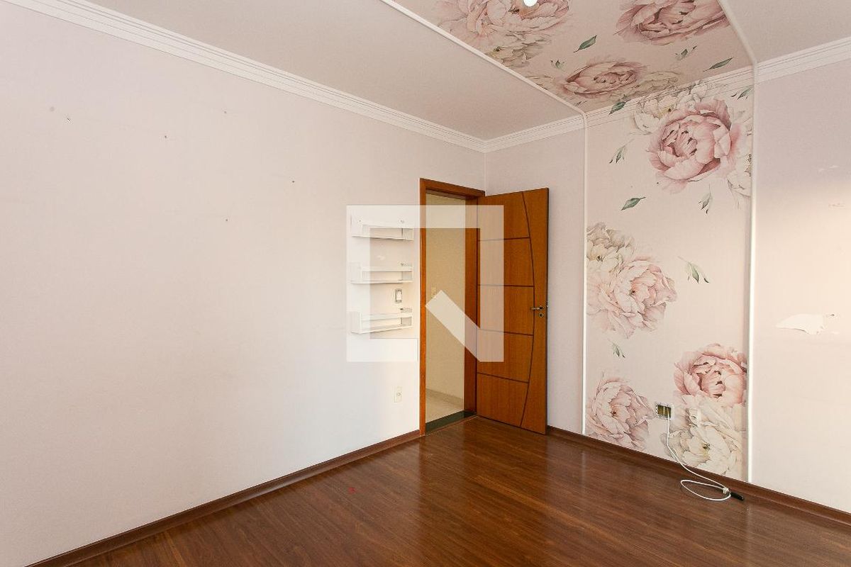 Casa, 3 quartos, 240 m² - Foto 17