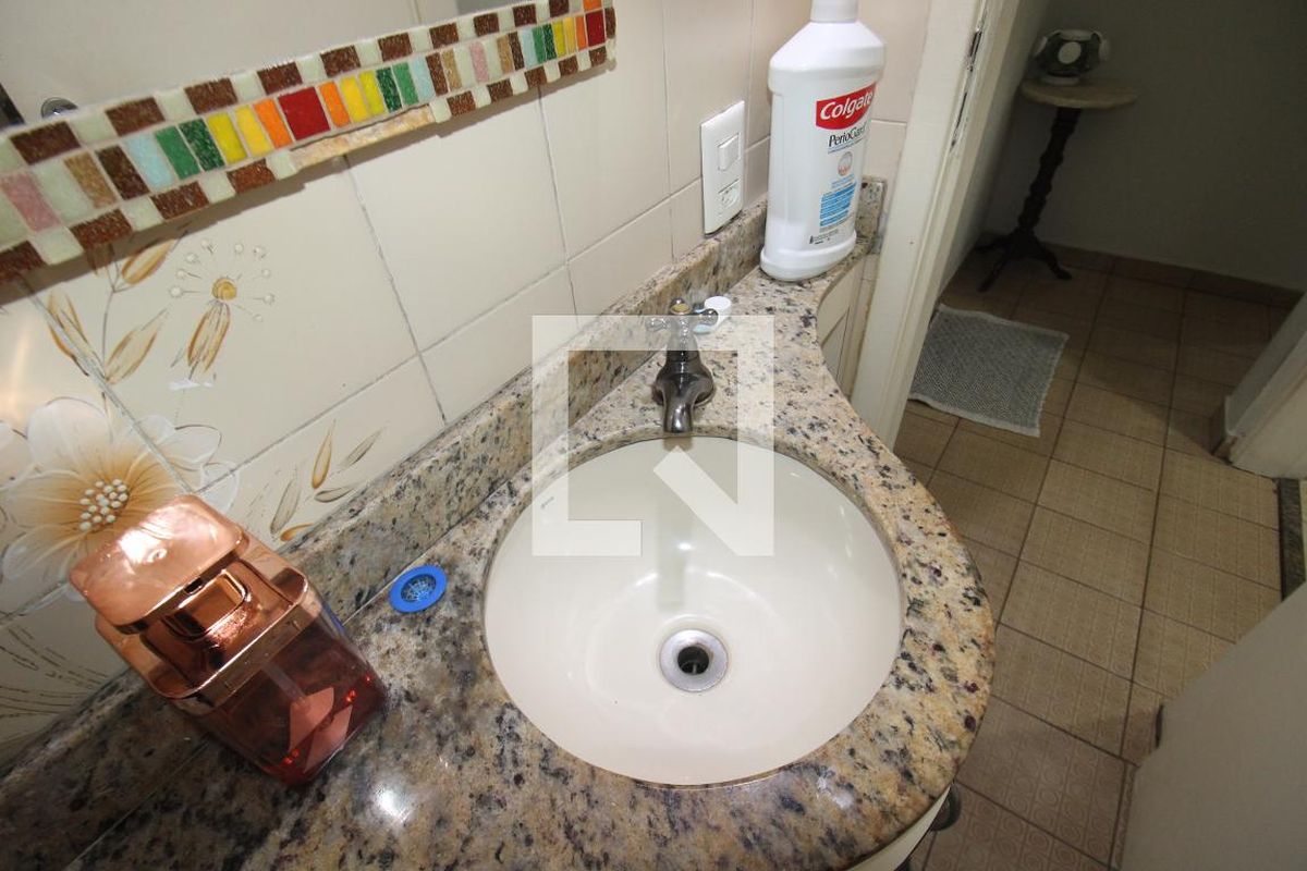 Casa, 2 quartos, 200 m² - Foto 25