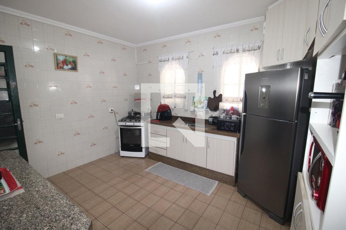 Casa, 2 quartos, 200 m² - Foto 27