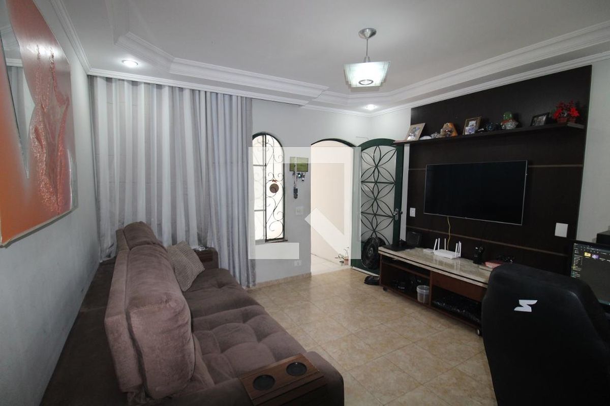 Casa, 2 quartos, 200 m² - Foto 4