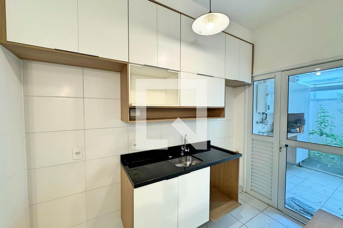 Apartamento, 2 quartos, 75 m² - Foto 12