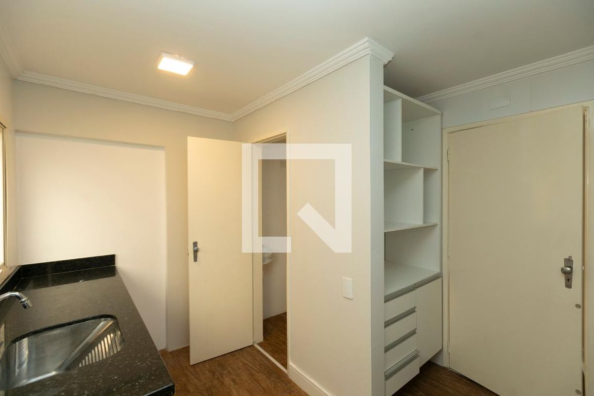 Apartamento à Venda - Cambuí, 1 Quarto,  42 m2 em , Campinas - sp | SoloBR