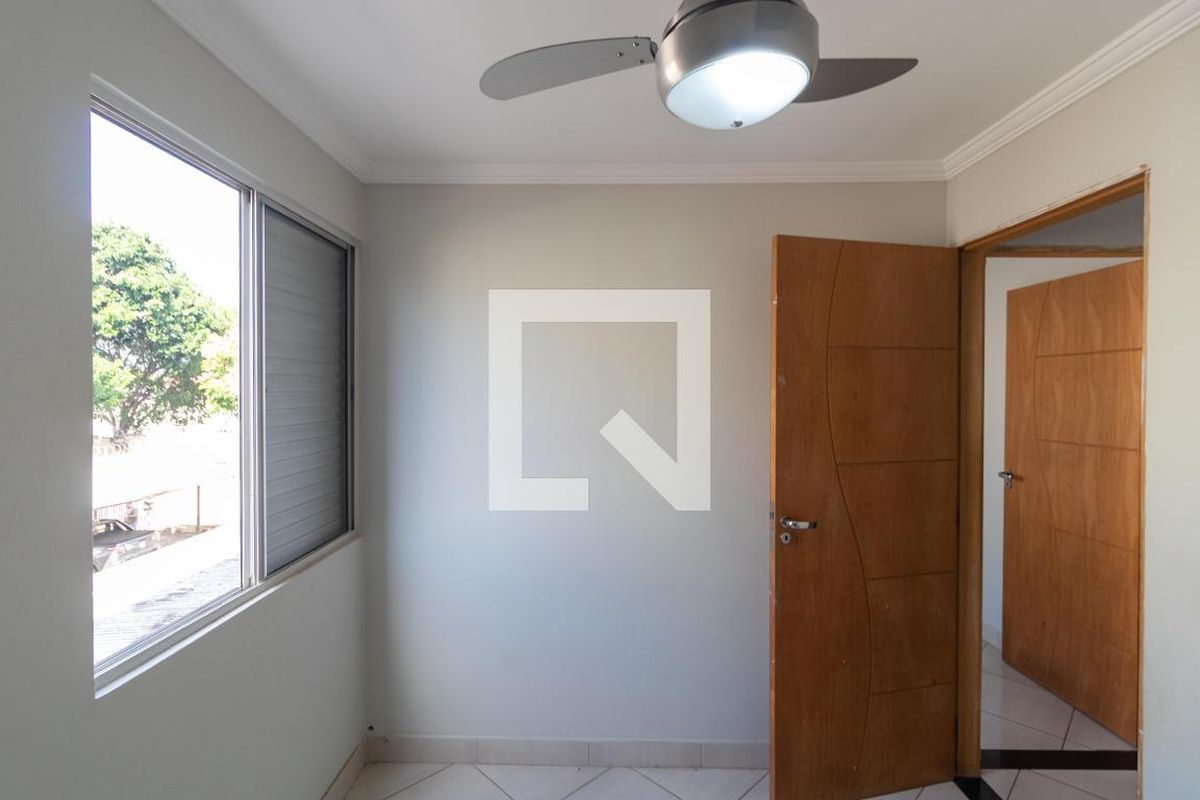 Apartamento à Venda - Jardim do Lago, 3 Quartos,  59 m2 em , Campinas - sp | SoloBR