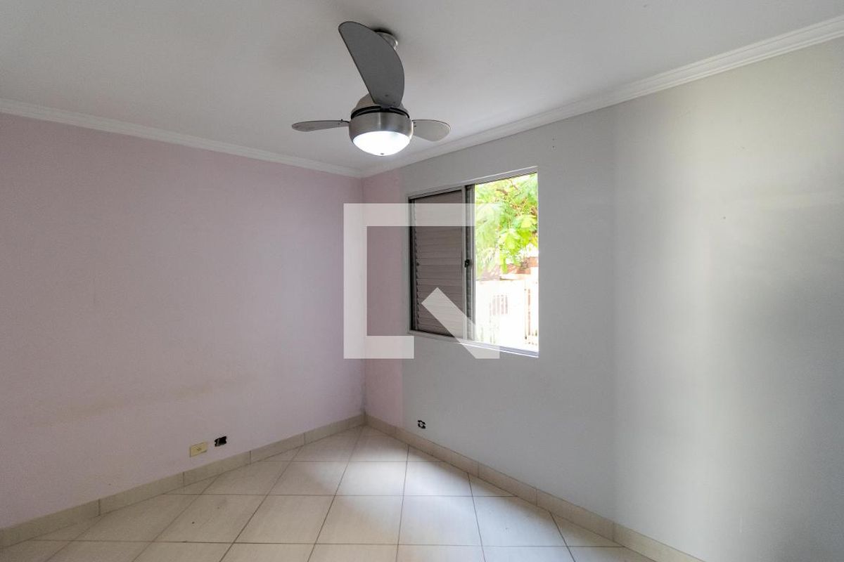 Apartamento à Venda - Jardim do Lago, 3 Quartos,  59 m2 em , Campinas - sp | SoloBR
