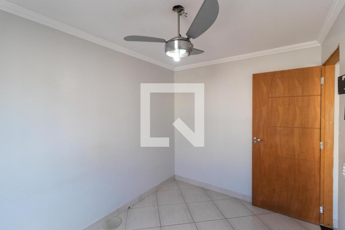 Apartamento à Venda - Jardim do Lago, 3 Quartos,  59 m2 em , Campinas - sp | SoloBR