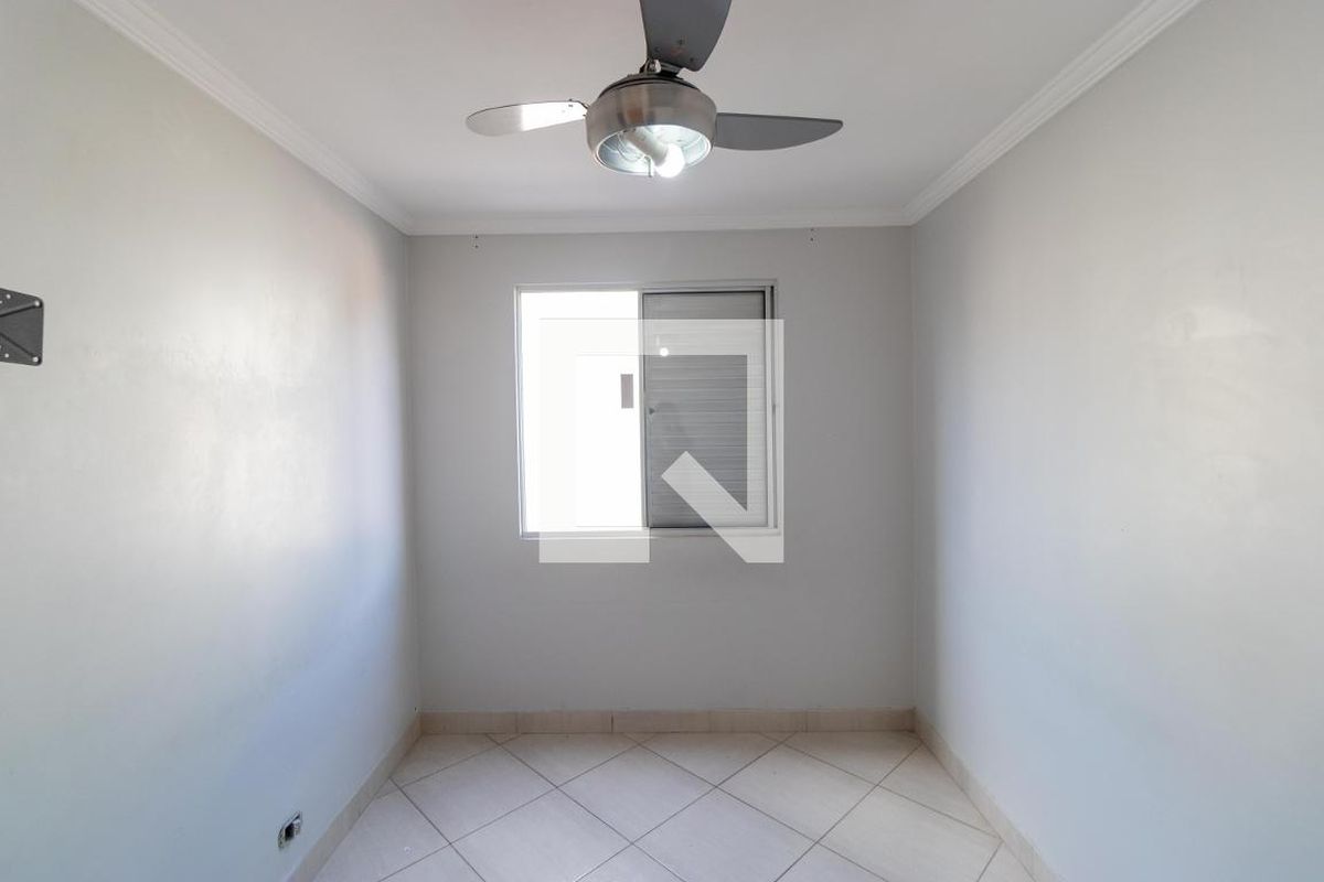 Apartamento à Venda - Jardim do Lago, 3 Quartos,  59 m2 em , Campinas - sp | SoloBR