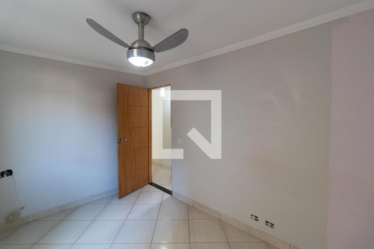 Apartamento à Venda - Jardim do Lago, 3 Quartos,  59 m2 em , Campinas - sp | SoloBR