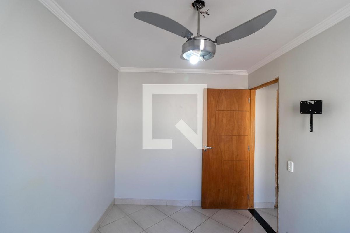 Apartamento à Venda - Jardim do Lago, 3 Quartos,  59 m2 em , Campinas - sp | SoloBR
