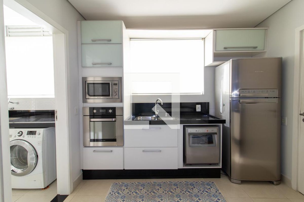 Apartamento à Venda - Cambuí, 2 Quartos,  105 m2 em , Campinas - sp | SoloBR