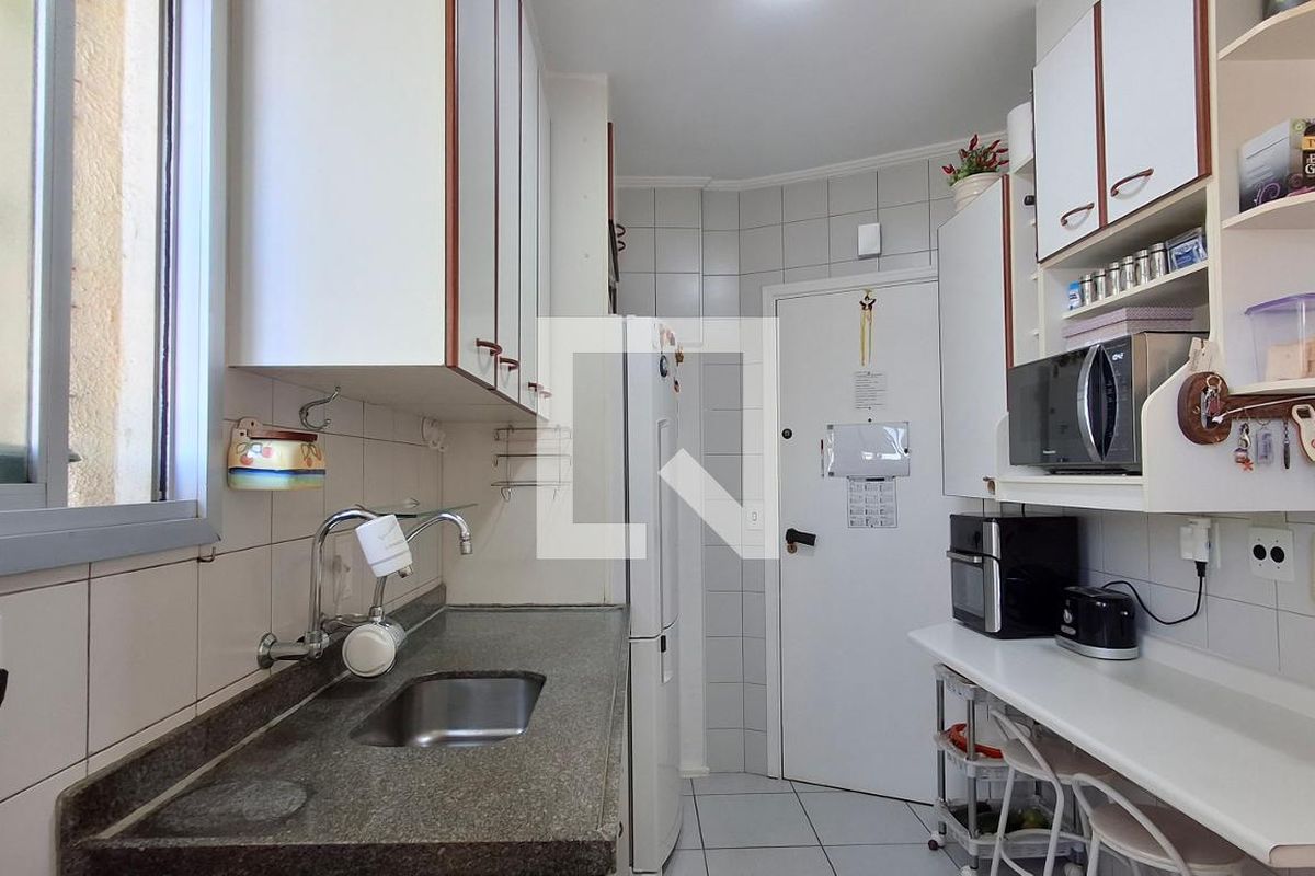 Apartamento à Venda - Mansões Santo Antônio, 3 Quartos,  75 m2 em , Campinas - sp | SoloBR