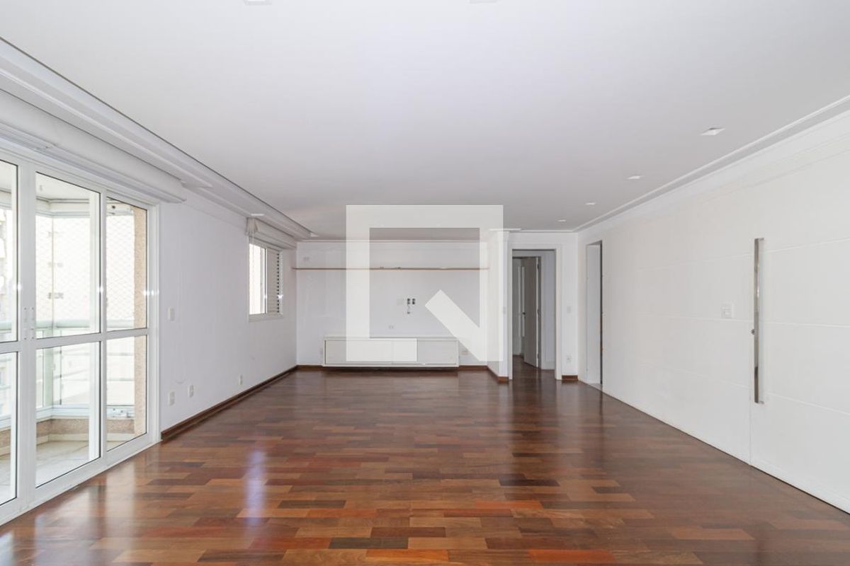 Apartamento, 3 quartos, 173 m² - Foto 2