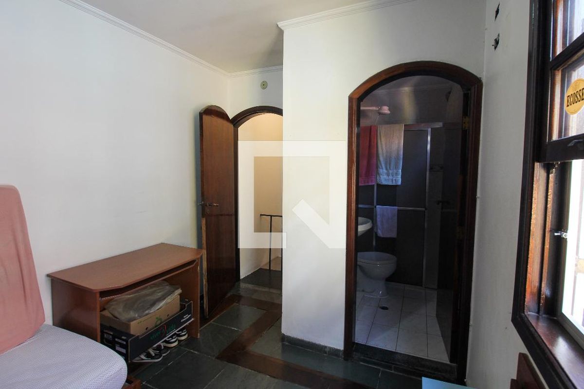 Casa, 4 quartos, 121 m² - Foto 8