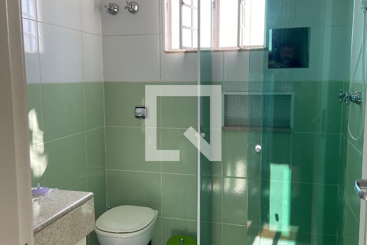 Casa, 4 quartos, 240 m² - Foto 46