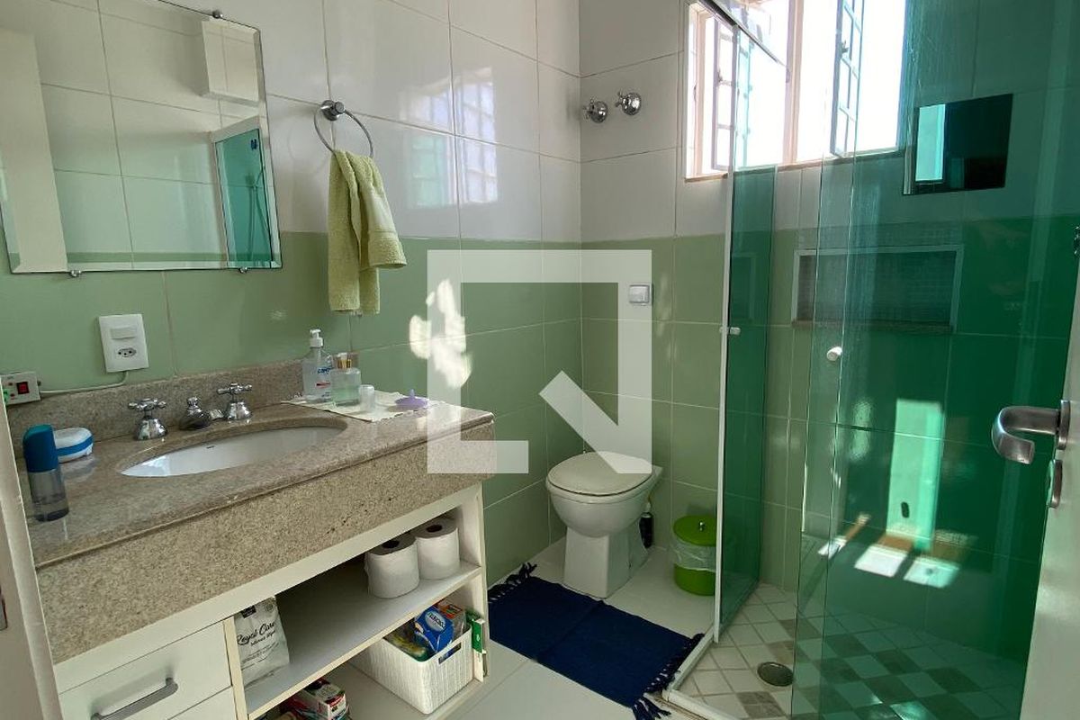 Casa, 4 quartos, 240 m² - Foto 48