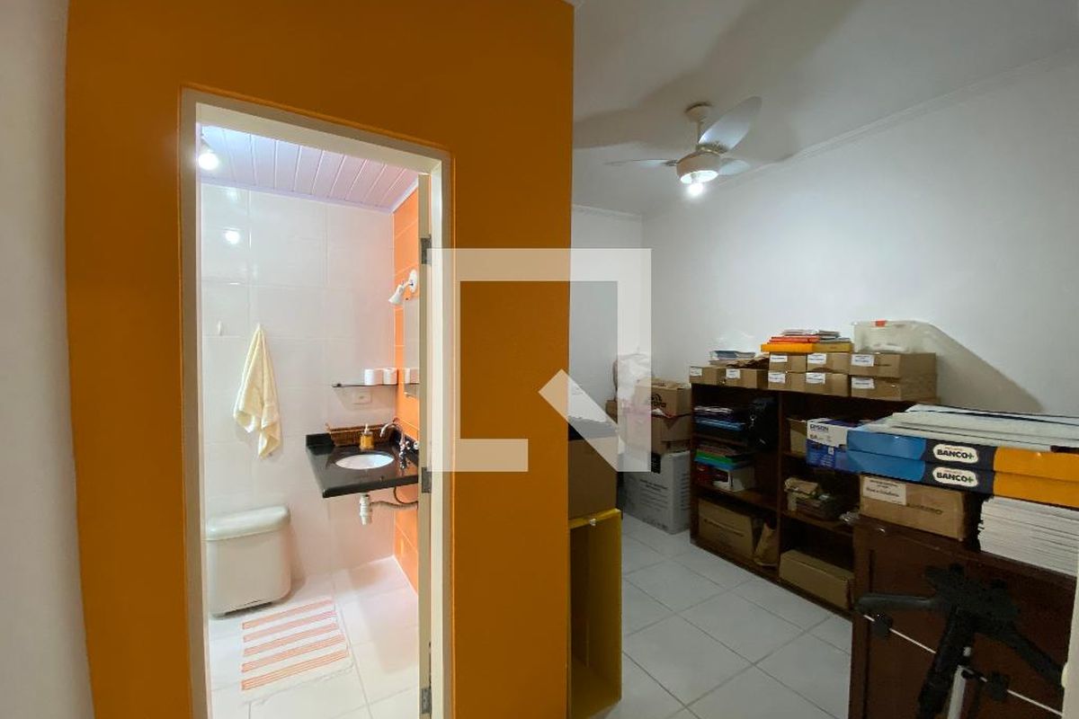 Casa, 4 quartos, 240 m² - Foto 109