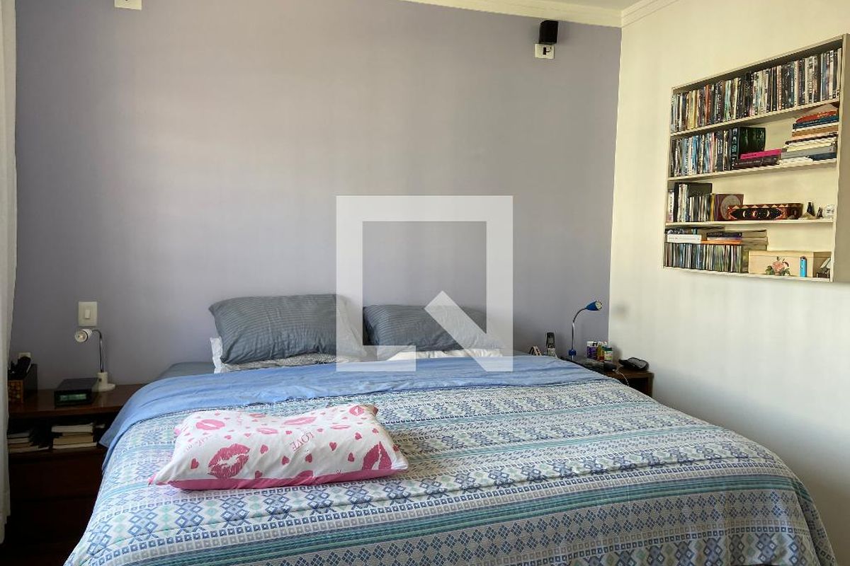 Casa, 4 quartos, 240 m² - Foto 24