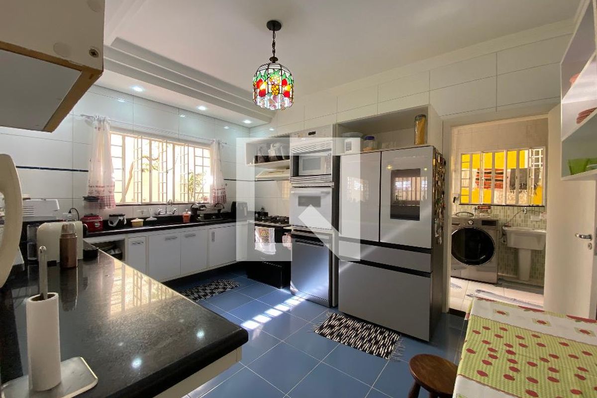 Casa, 4 quartos, 240 m² - Foto 68