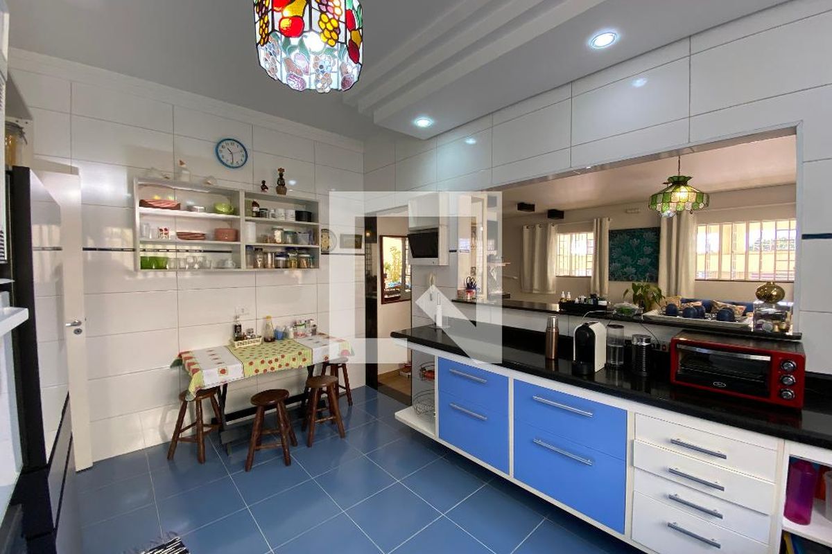 Casa, 4 quartos, 240 m² - Foto 75