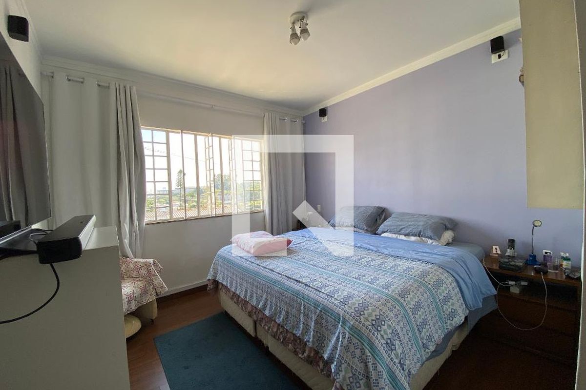 Casa, 4 quartos, 240 m² - Foto 20