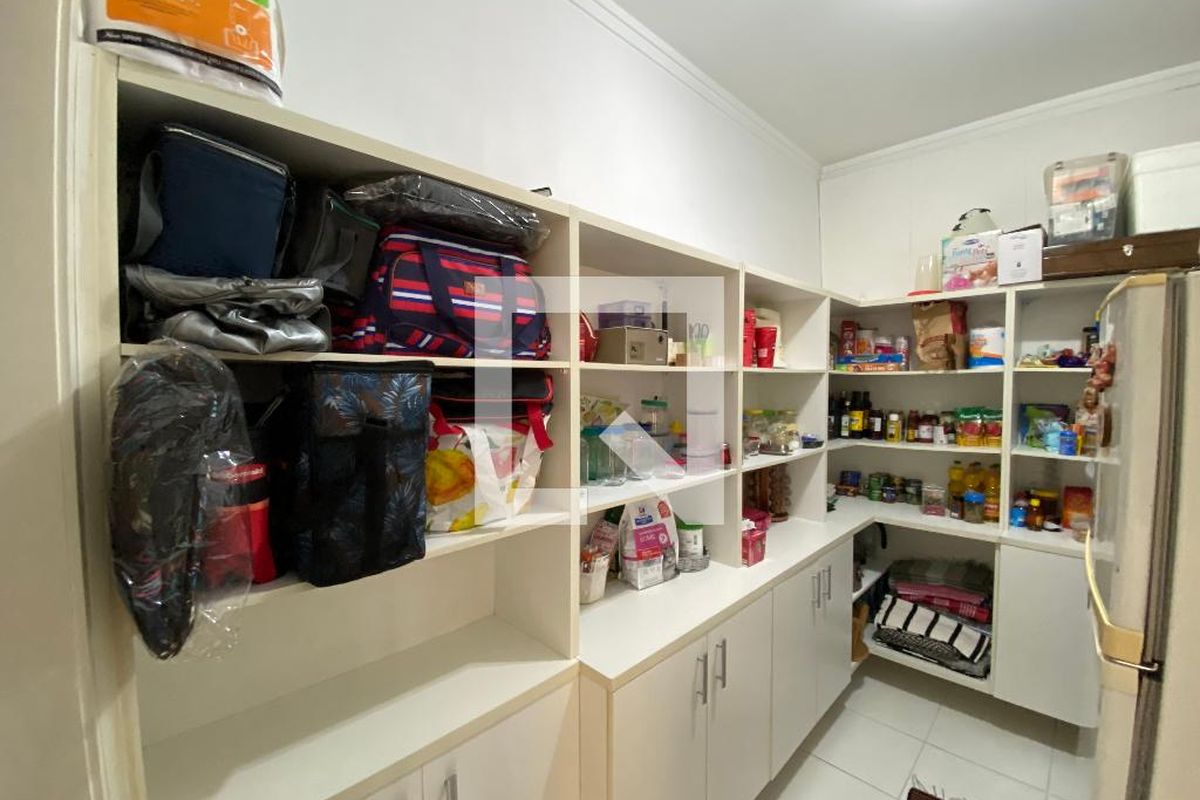 Casa, 4 quartos, 240 m² - Foto 81