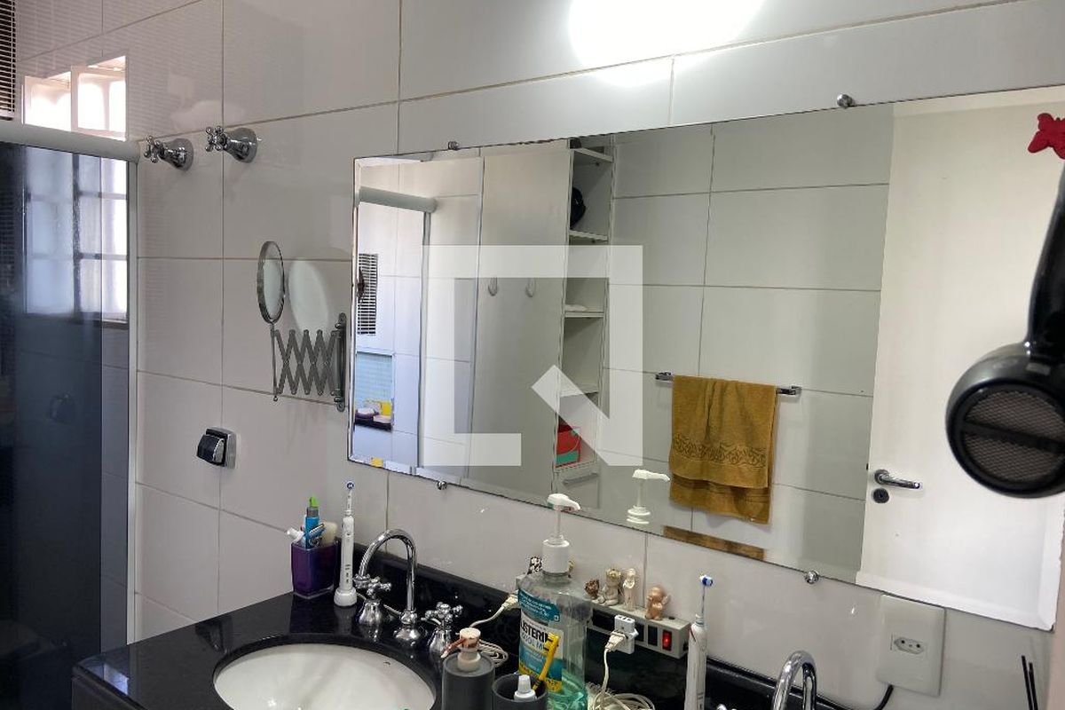 Casa, 4 quartos, 240 m² - Foto 34