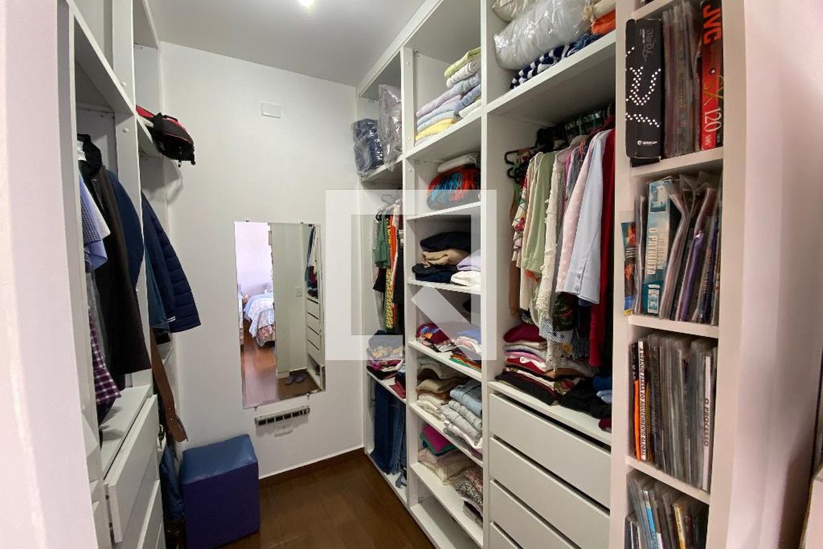 Casa, 4 quartos, 240 m² - Foto 29