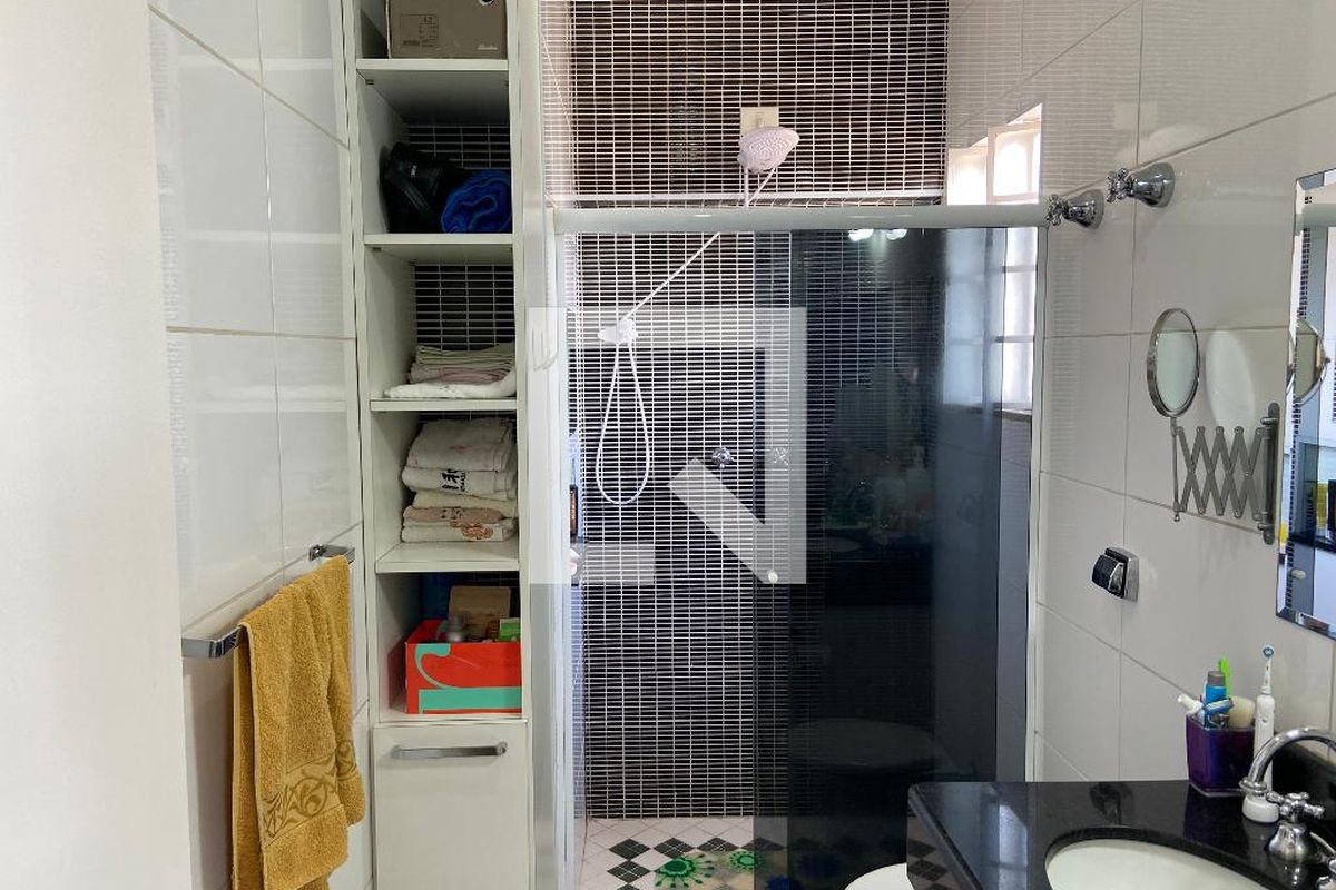 Casa, 4 quartos, 240 m² - Foto 33