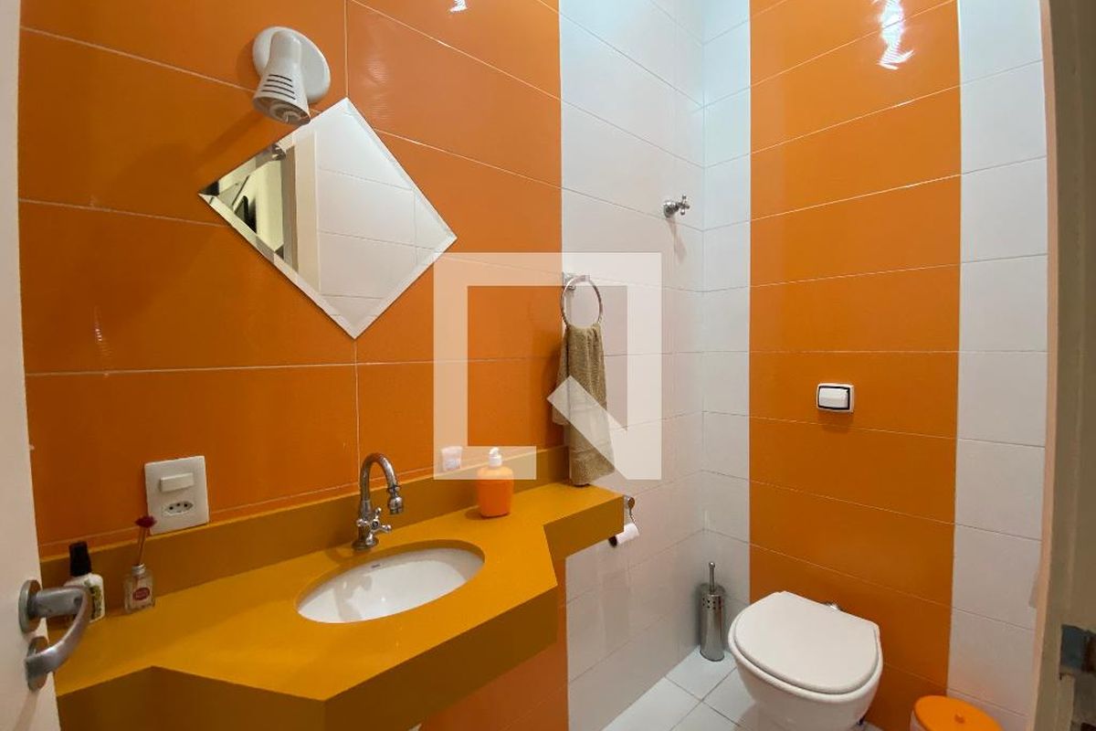Casa, 4 quartos, 240 m² - Foto 16
