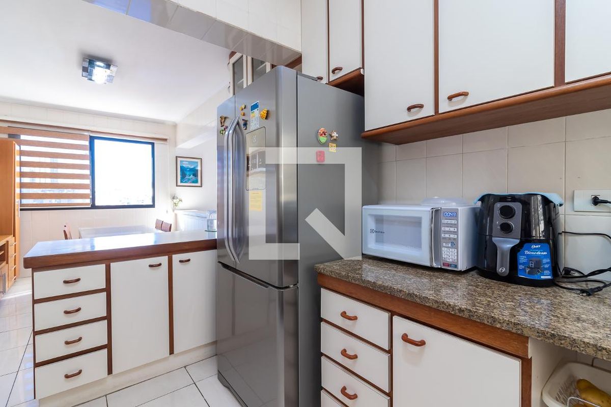 Apartamento, 3 quartos, 140 m² - Foto 48