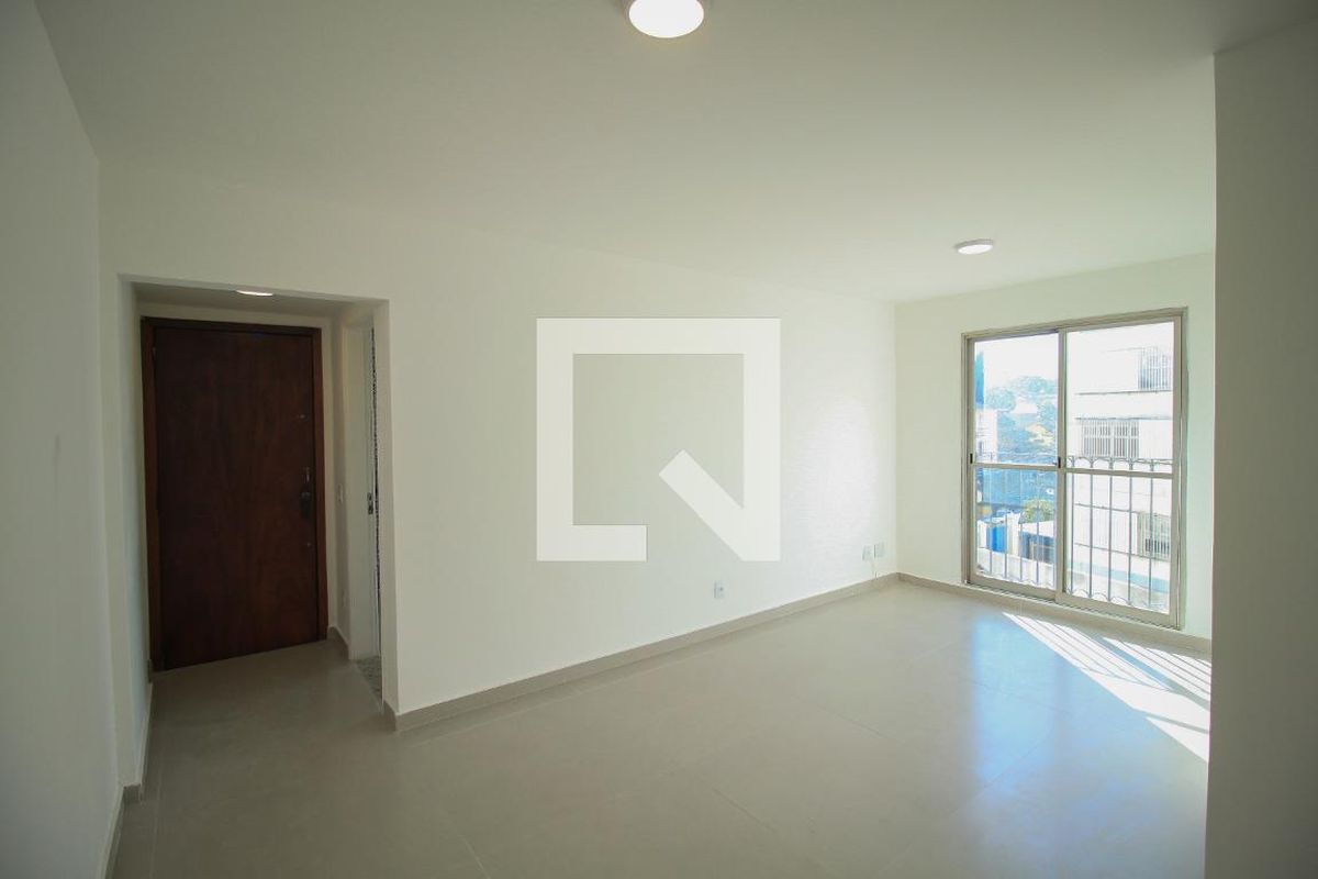 Apartamento, 2 quartos, 70 m² - Foto 2