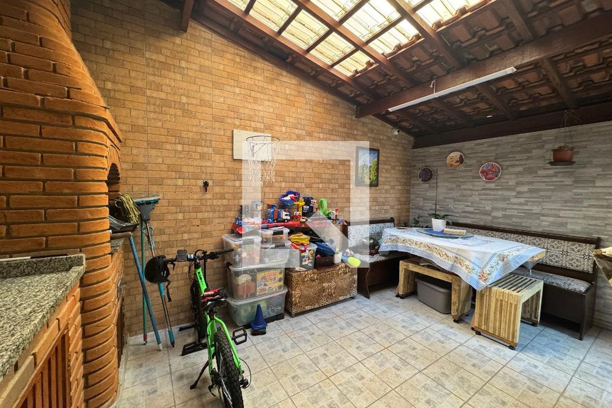 Casa, 3 quartos, 200 m² - Foto 5