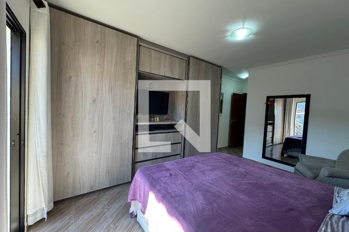 Casa, 3 quartos, 200 m² - Foto 38