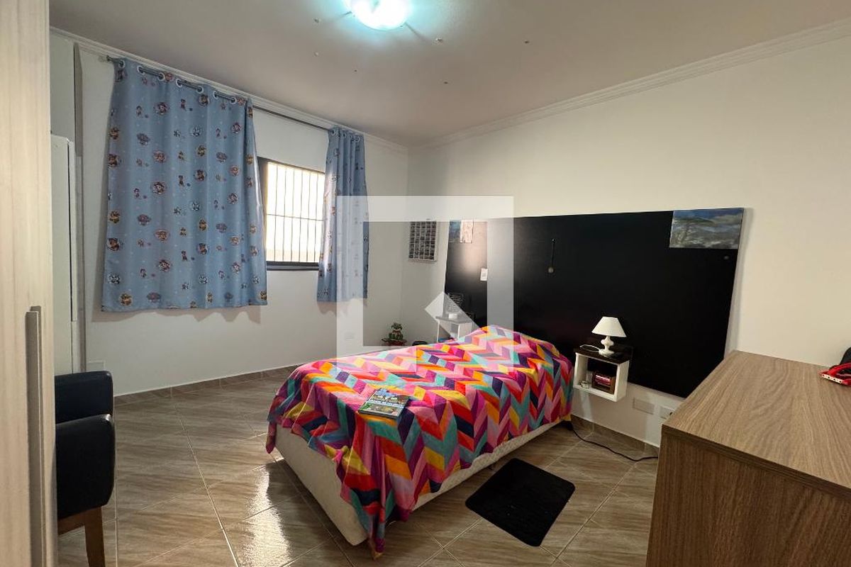 Casa, 3 quartos, 200 m² - Foto 23