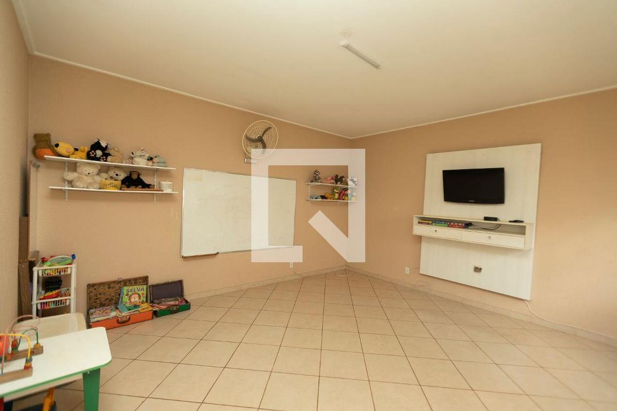 Apartamento à Venda - Mansões Santo Antônio, 2 Quartos,  45 m2 em , Campinas - sp | SoloBR