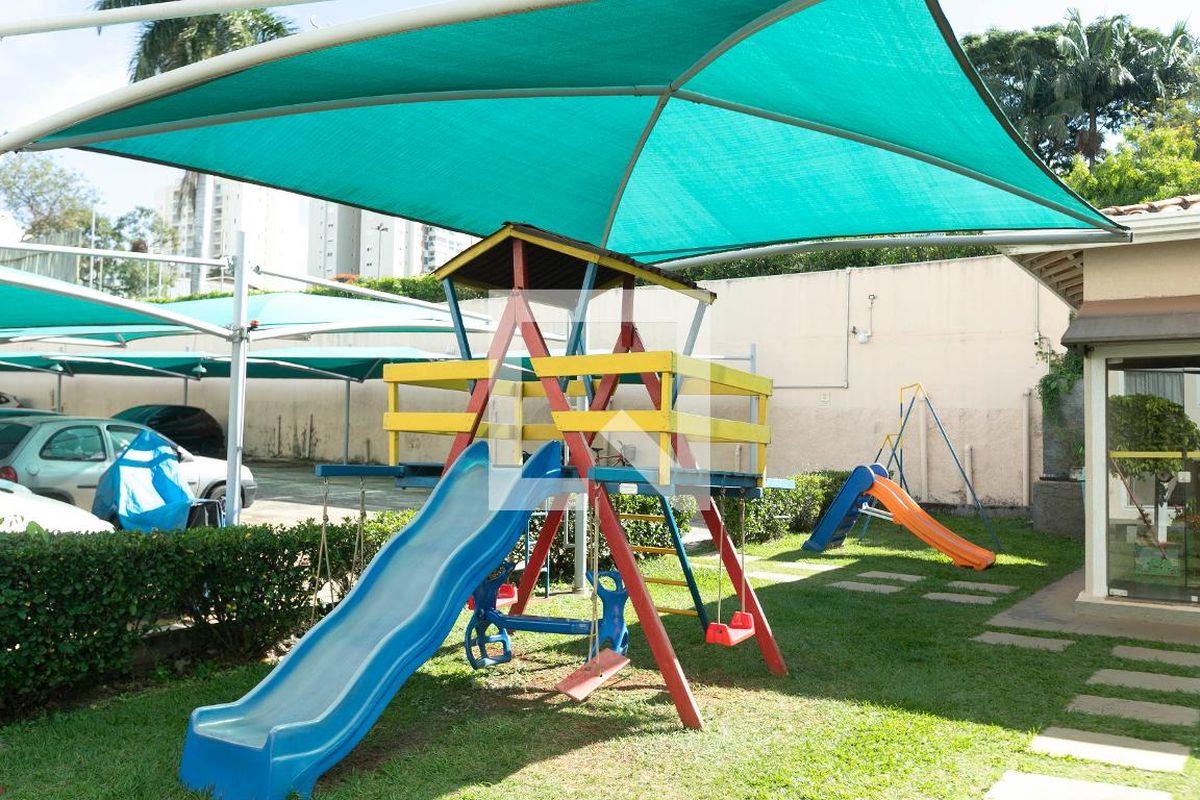 Apartamento à Venda - Mansões Santo Antônio, 2 Quartos,  45 m2 em , Campinas - sp | SoloBR