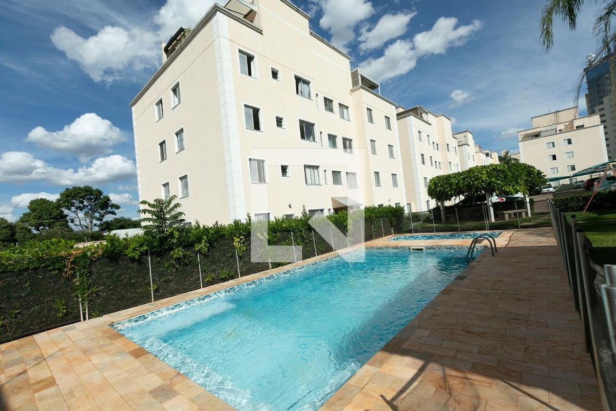 Apartamento à Venda - Mansões Santo Antônio, 2 Quartos,  45 m2 em , Campinas - sp | SoloBR