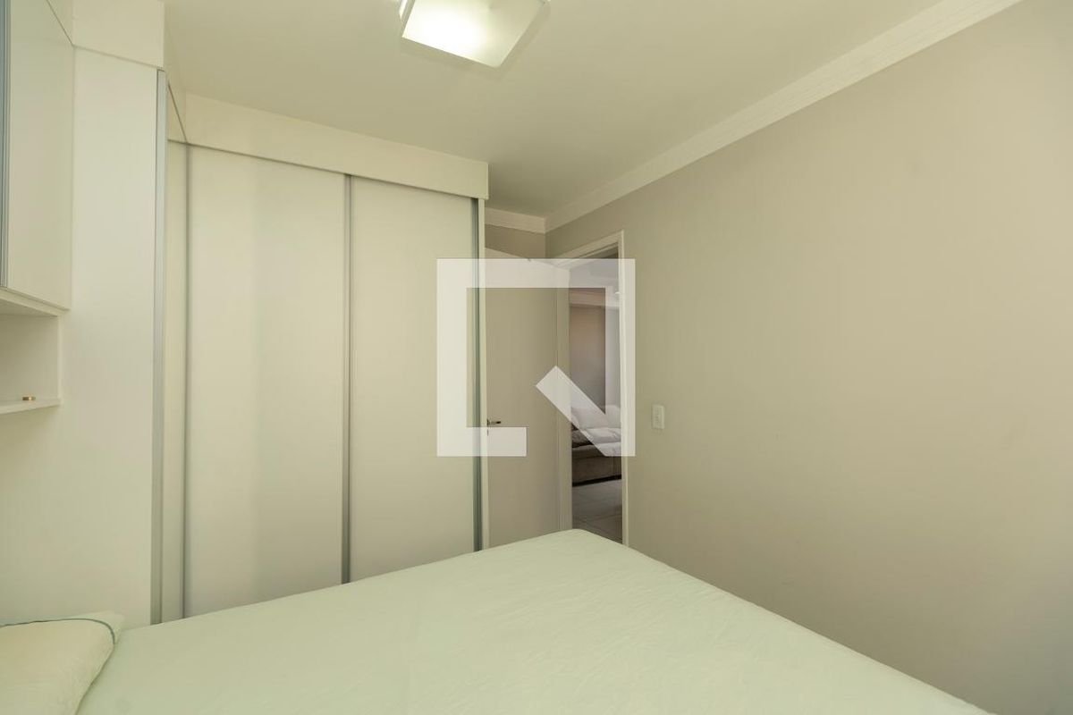 Apartamento à Venda - Mansões Santo Antônio, 2 Quartos,  45 m2 em , Campinas - sp | SoloBR