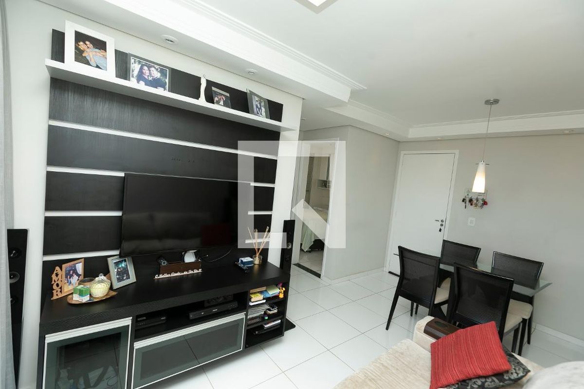 Apartamento à Venda - Mansões Santo Antônio, 2 Quartos,  45 m2 em , Campinas - sp | SoloBR