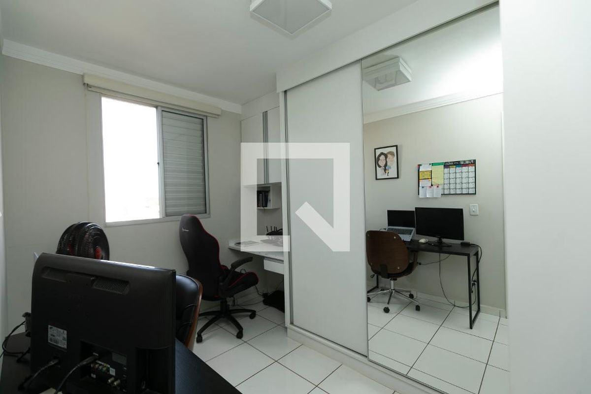 Apartamento à Venda - Mansões Santo Antônio, 2 Quartos,  45 m2 em , Campinas - sp | SoloBR