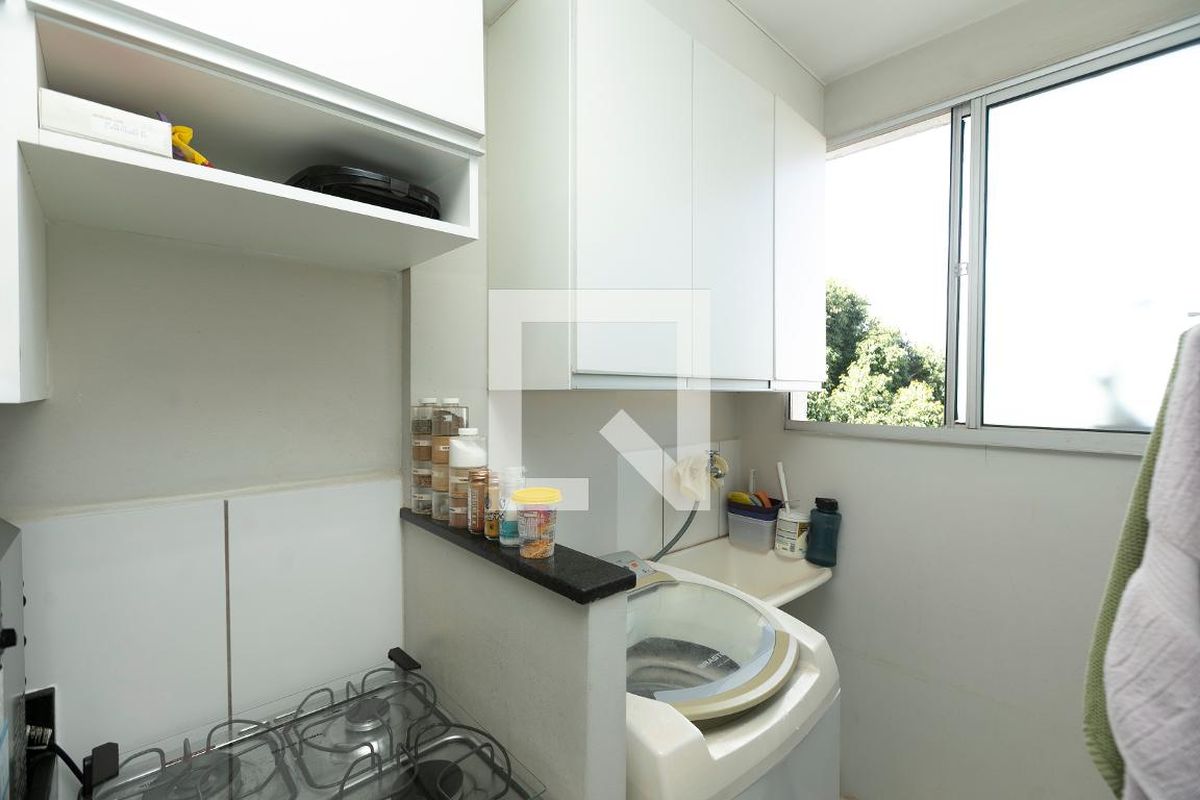 Apartamento à Venda - Mansões Santo Antônio, 2 Quartos,  45 m2 em , Campinas - sp | SoloBR